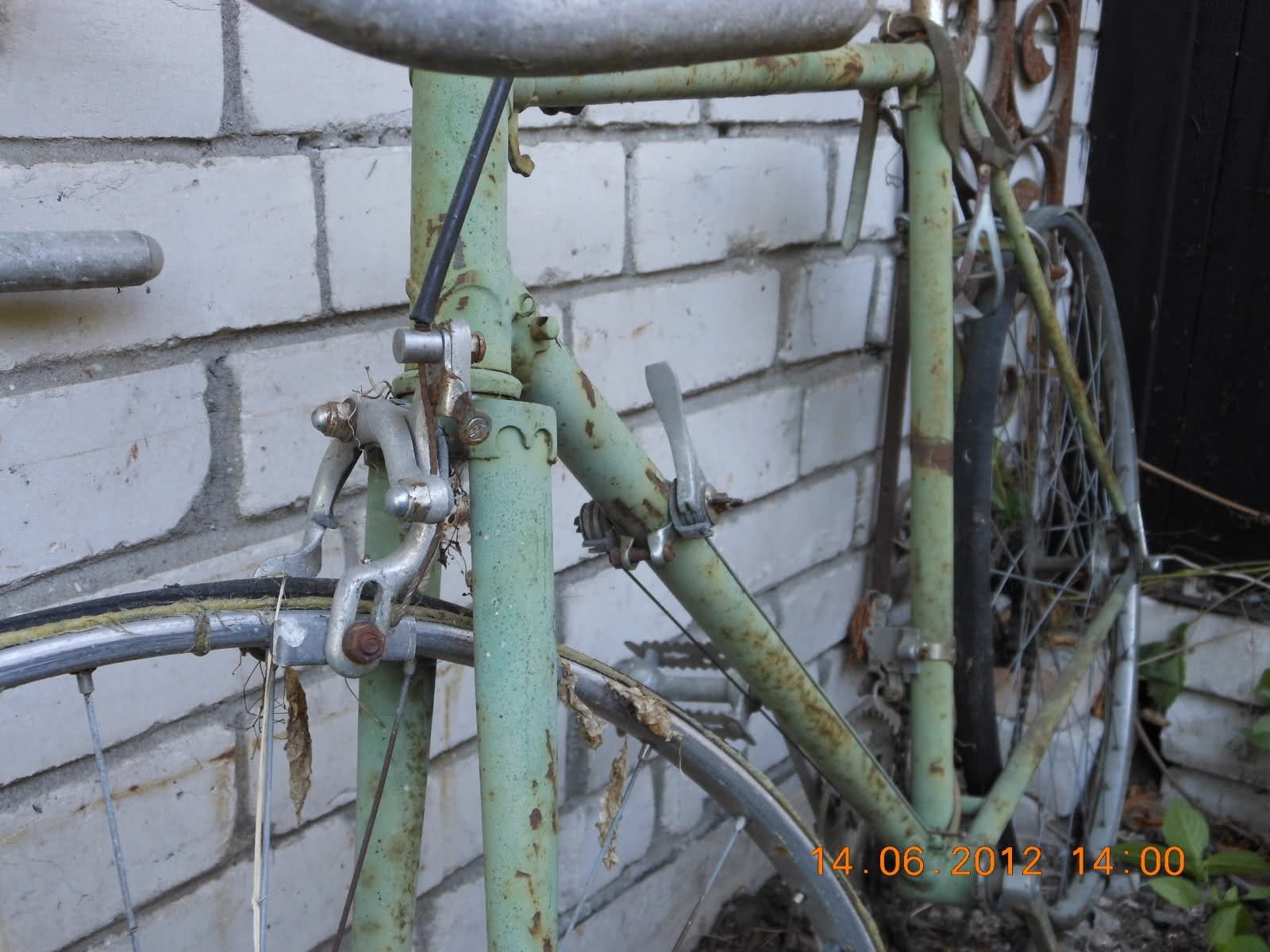 Малая архитектурная форма из старого велосипеда